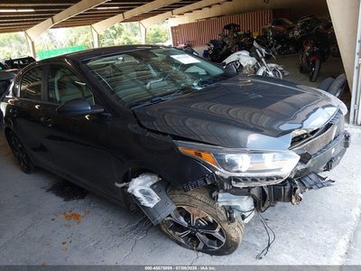 3KPF24AD5KE****** 2019 Kia Forte