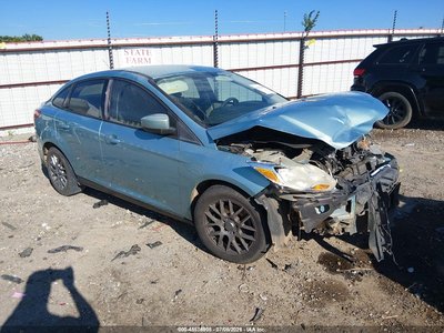 1FAHP3F29CL****** 2012 Ford Focus