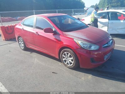 KMHCT4AE4DU****** 2013 Hyundai Accent
