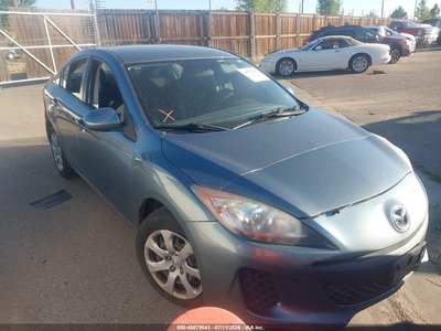 JM1BL1U71D1****** 2013 Mazda 3