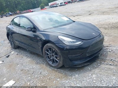 5YJ3E1EA0MF****** 2021 Tesla Model 3