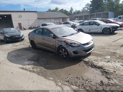 5NPDH4AE3CH****** 2012 Hyundai Elantra
