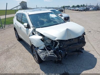 5N1AT2MV0GC****** 2016 Nissan Rogue