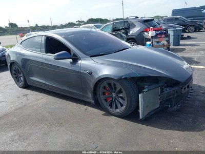 5YJSA1E24JF****** 2018 Tesla Model S