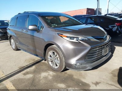 2023 Toyota Sienna