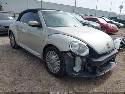 2013 Volkswagen Beetle