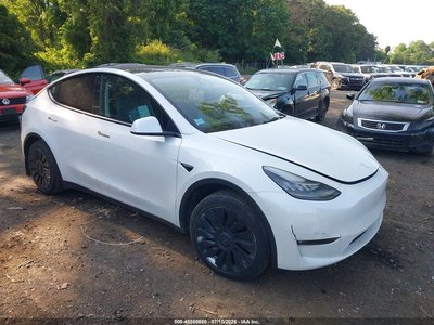 7SAYGDEE2PF****** 2023 Tesla Model Y