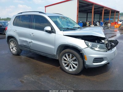 WVGAV7AX7HK****** 2017 Volkswagen Tiguan