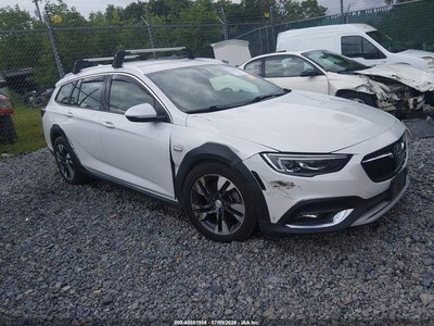 W04GV8SX5J1****** 2018 Buick Regal
