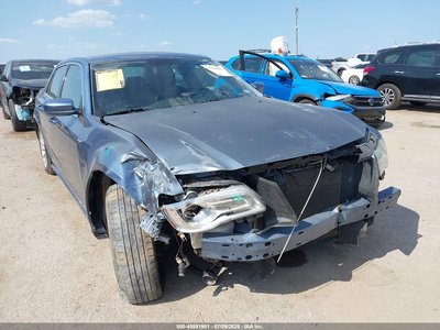 2C3CA4CG1BH****** 2011 Chrysler 300