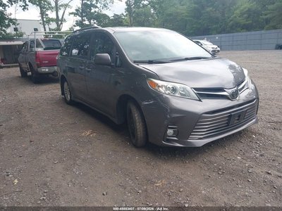 2018 Toyota Sienna