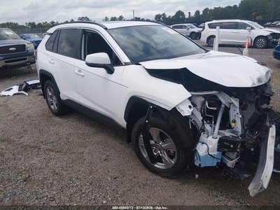 2T3W1RFV5RC****** 2024 Toyota RAV4