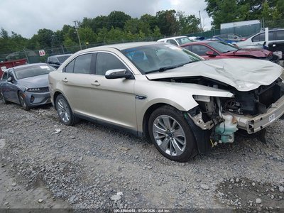2010 Ford Taurus