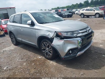 JA4AD3A37JJ****** 2018 Mitsubishi Outlander