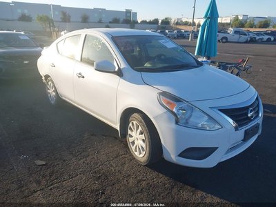 3N1CN7AP7JL****** 2018 Nissan Versa