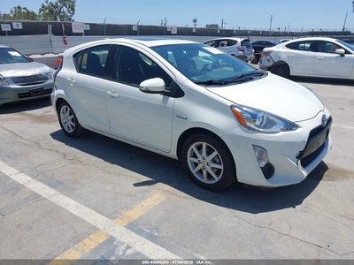 2015 Toyota Prius C
