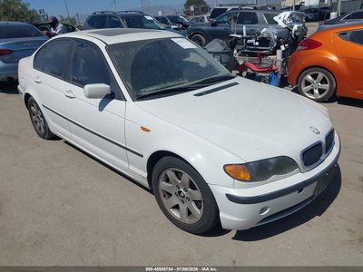 WBAET37413N****** 2003 BMW 3 Series