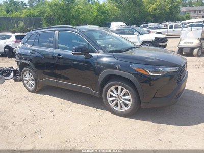 7MUCAABG4NV****** 2022 Toyota Corolla Cross
