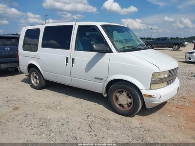 1GBDM19W7WB****** 1998 Chevrolet Astro
