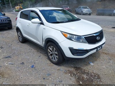KNDPBCAC1G7****** 2016 Kia Sportage
