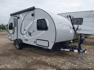 4X4TRPU14KB****** 2019 Forest River R-pod