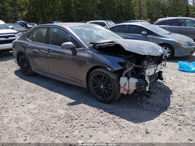 4T1K61AK5MU****** 2021 Toyota Camry