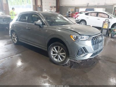 WA1DECF30M1****** 2021 Audi Q3