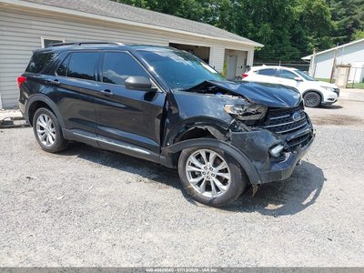1FMSK8DH5MG****** 2021 Ford Explorer