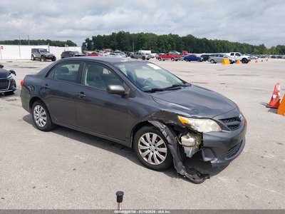 2T1BU4EE8CC****** 2012 Toyota Corolla