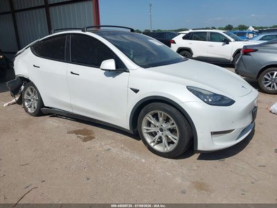 7SAYGDEE1NF****** 2022 Tesla Model Y