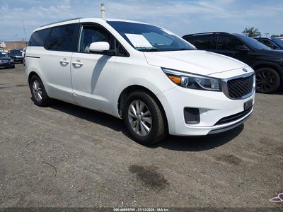KNDMB5C15G6****** 2016 Kia Sedona