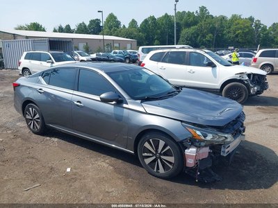 2020 Nissan Altima