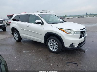 2016 Toyota Highlander