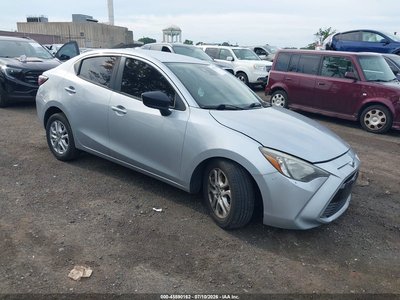 2017 Toyota Yaris