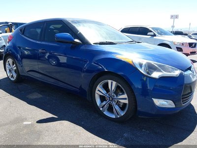KMHTC6AD9GU****** 2016 Hyundai Veloster