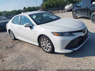 4T1B11HK6JU****** 2018 Toyota Camry
