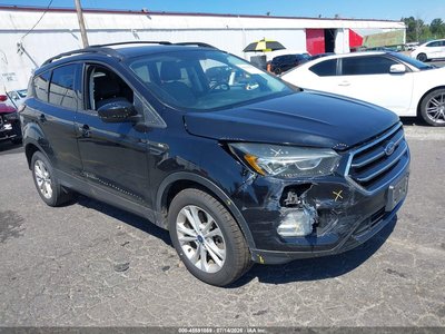 1FMCU9GD9HU****** 2017 Ford Escape