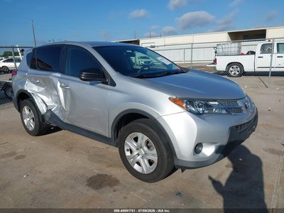 JTMZFREV9FD****** 2015 Toyota RAV4