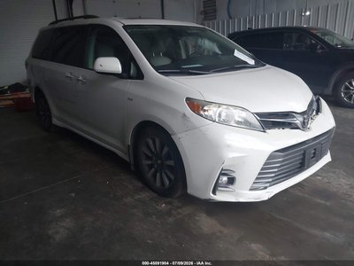 5TDDZ3DC8JS****** 2018 Toyota Sienna