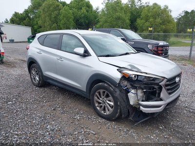 KM8J23A44GU****** 2016 Hyundai Tucson