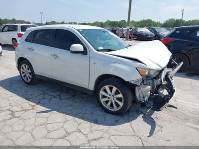 4A4AR3AU6FE****** 2015 Mitsubishi Outlander