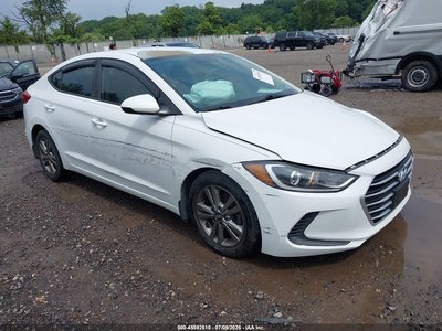 5NPD84LFXJH****** 2018 Hyundai Elantra