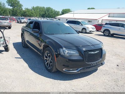 2016 Chrysler 300