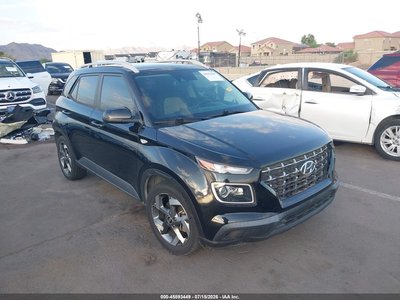 KMHRC8A35MU****** 2021 Hyundai Venue