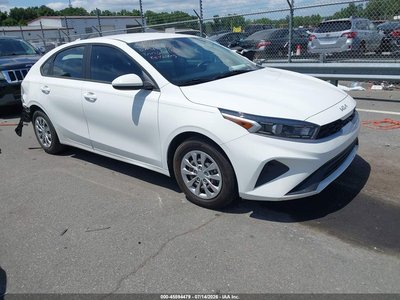 3KPF24AD7PE****** 2023 Kia Forte