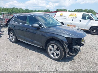WA1BNAFY1K2****** 2019 Audi Q5