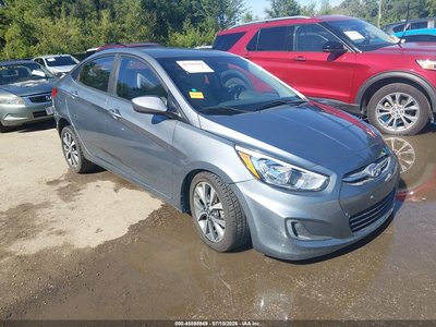 KMHCT4AE2HU****** 2017 Hyundai Accent