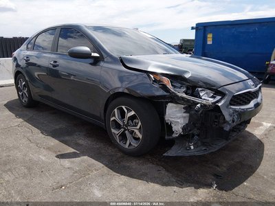 3KPF24AD3ME****** 2021 Kia Forte