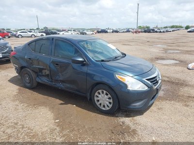 2016 Nissan Versa