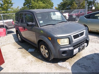 5J6YH18685L****** 2005 Honda Element